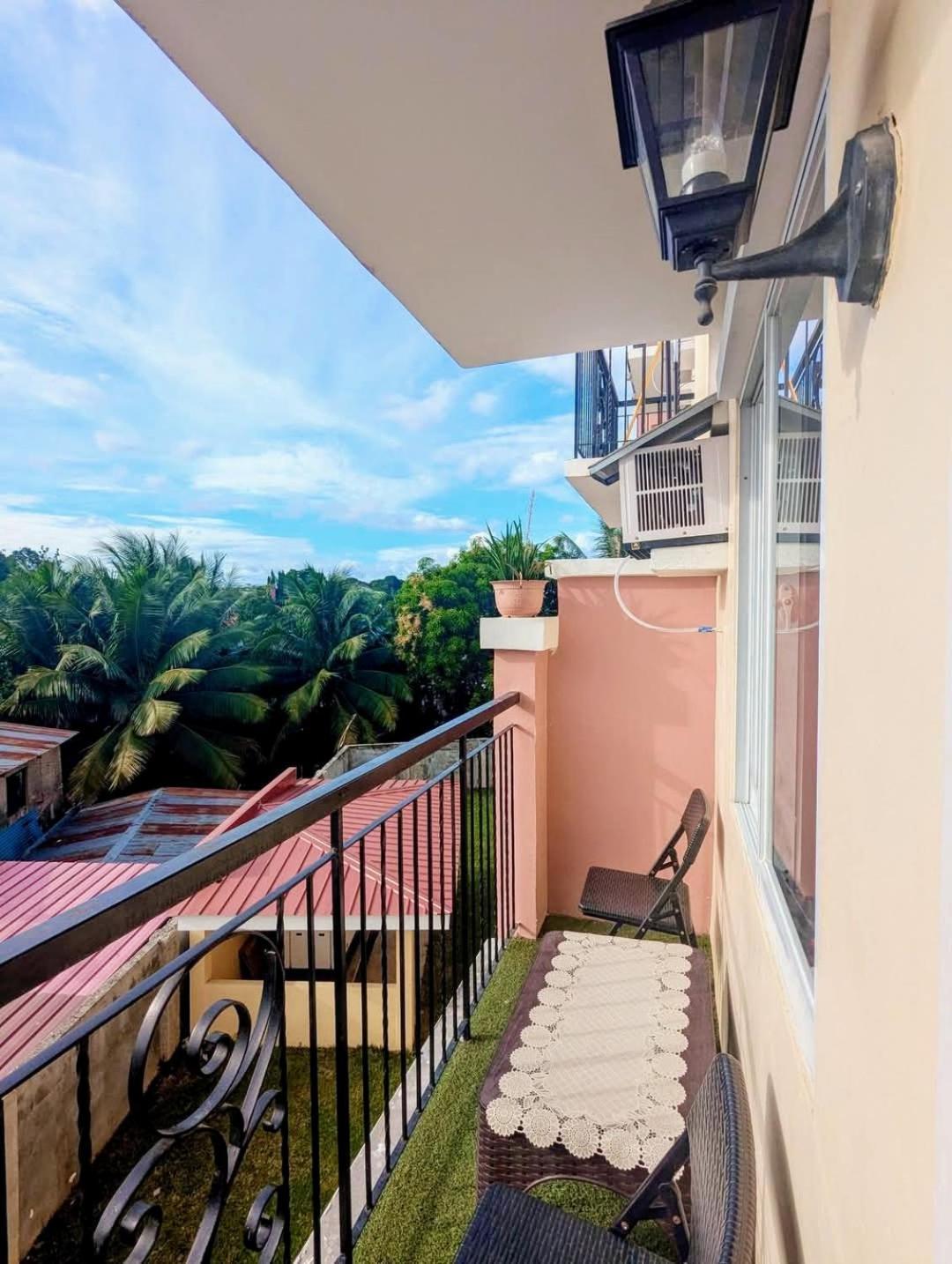 Reicondotel Arezzo Davao Quarto foto
