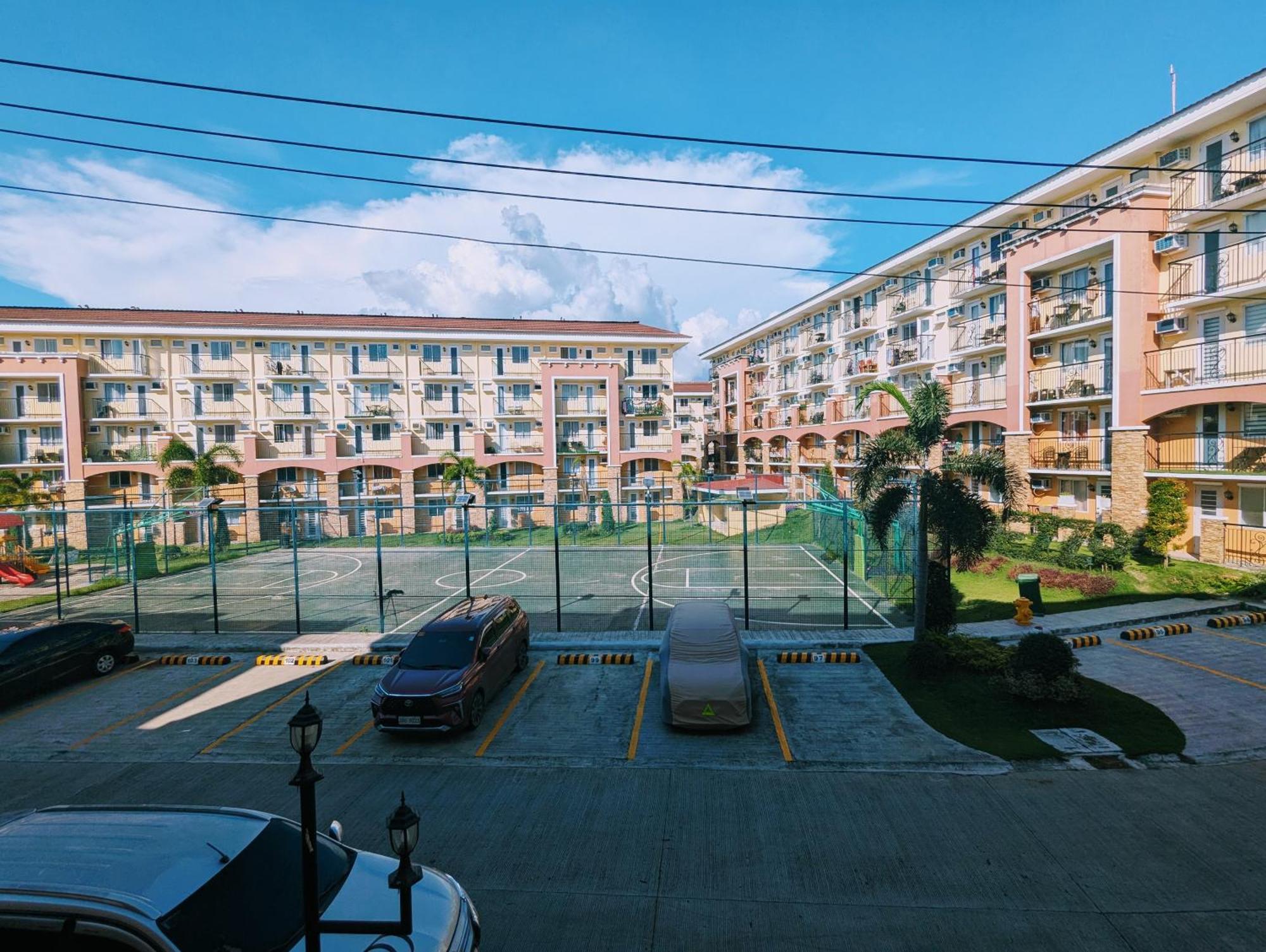 Reicondotel Arezzo Davao Quarto foto